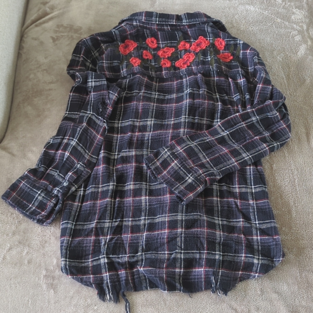American Eagle embroidered flannel